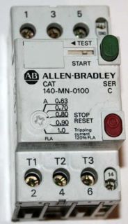 Allen Bradley MANUAL STARTER SWITCH Gen Use 3 Phase 600VAC 2.5A 140 