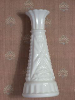 Milk Glass Flower / Bud Vase 6 inch White Vintage