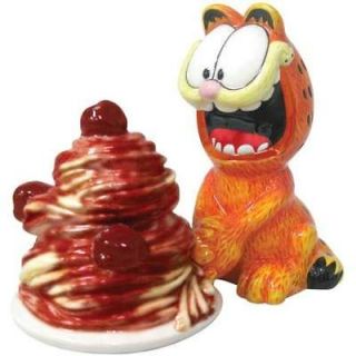 Garfield the Cat Eating Spaghetti Ceramic Salt and Pepper Shakers New 