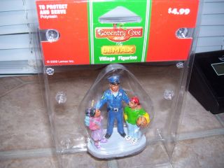 LEMAX COVENTRY COVE VILLAGE FIGURINE  TO PROTECT AND SERVE 