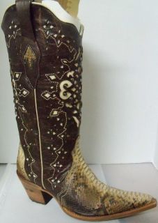 Ladies Corral Fashion Boot   several sizes available