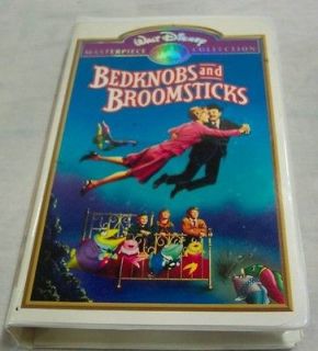 Disney Masterpiece Collection BEDKNOBS AND BROOMSTICKS VHS VIDEO