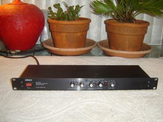 Ashly XR20/18, Two Way Electronic Crossover, 18dB/Octave, Vintage Rack