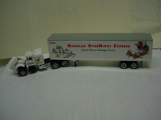 HO Athearn Concor Walthers Kenworth Christmas Trailer Truck Tractor 1 