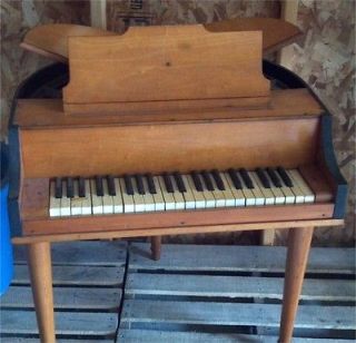 pianos in Musical Instruments & Gear