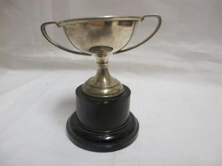 ANTIQUE 18thC GEORGIAN SOLID SILVER ENGRAVED TROPHY CUP, NEWCASTLE, c 