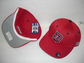 NEW THE GAME PRO HAT CAP FITTED DUQUESNE DUKES 7 1/8 RED NAVY LOW 