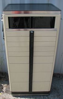 American Cabinet Co. 50s/60s ? Vintage Art Deco Style Dental Cabinet w 