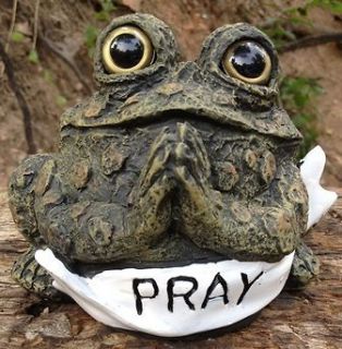 Frog Praying, Latex and Fiberglass Mold, Concrete Mold, cement 