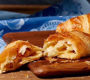 Authentic Gourmet 26 French Made Butter Croissants — 