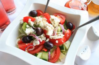 Greek village salad   Tesco Real Food 