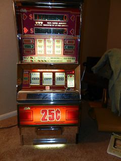 Ballys Reconditioned 1980s Progressive 25 cent Slot Machine