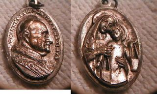 Old Religious Medal Italy Johannes XXIII Pontiff Maximus 23 rd Pope 