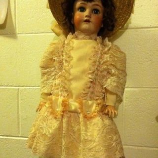 Antique HEINRICH HANDWERCK SIMON & HALBIG Bisque Doll 24