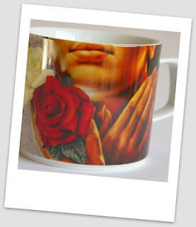 Lynch Retro Mug   Maiden With Roses   Popular Culture Art. Cool 