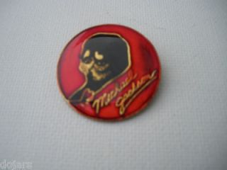 Michael Jackson in MASK with NAME Red Enamel Badge Pins Pins RARE 