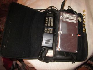Vintage GTE Motorola Bag Phone #SUN1830XA  AS IS