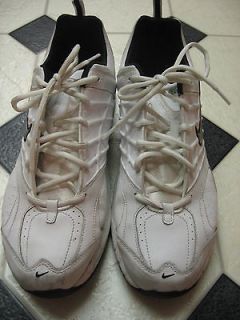 NIKE AIR WHITE TENNIS SHOES SIZE MENS 12 EXCELLENT CONDITION