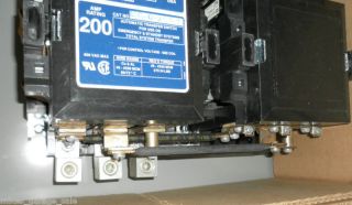 200 amp transfer switch in Industrial Supply & MRO