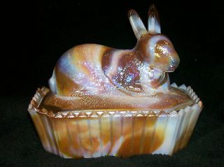 WESTMORELAND CARNIVAL BUTTERSCOTCH SLAG MULED RABBIT COVERED DISH NON 