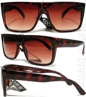 flat top wayfarer sunglasses in Clothing, 