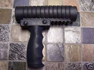 remington 870 tactical railed forend with vertical grip time left
