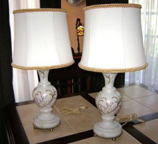 Rare Vintage 1960s White Frosted Boudoir/Table Lamp Set Made in West 