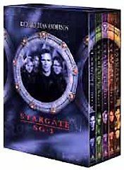 Stargate SG 1 Season 1 Gift set with 5 discs   Very nice Richard Dean 