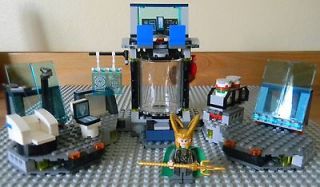 Lego 6868 Super Heroes: Hulks Helicarrier Breakout: Loki Minifig 