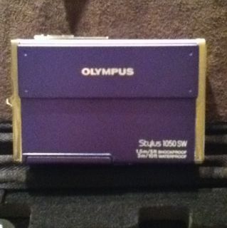 Olympus Stylus 1050 SW 10 1 Megapixel Waterproof Shockproof Camera 
