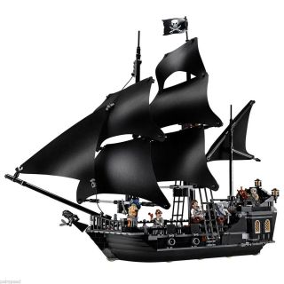 LEGO Pirates of the Caribbean The BLACK PEARL SHIP (4184)   CHEAPER 