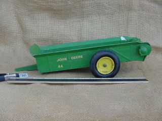 Vintage Green Yellow Ertl JOHN DEERE 15 MANURE SPREADER 44 Hard Rubber 