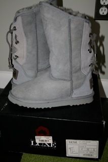 Australia Luxe Dita Light Gray Short Boots Size 8