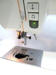 baby lock esante ese sewing and embroidery machine powered on untested