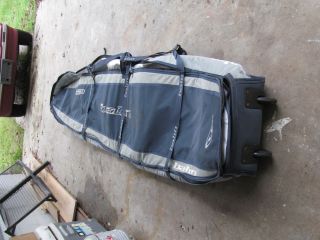    Surfboard bag for up to three 74 boards with wheels BALIN Australia