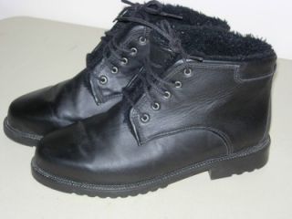 Womens Sz 8 Barbo Black Leather Ankle Lace Boots Made in Canada 