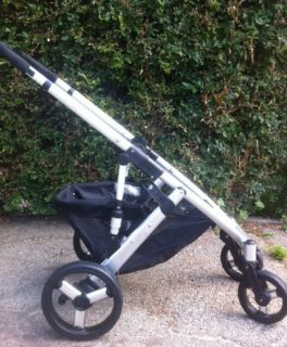 Uppa Baby Vista Frame and wheels in great condition