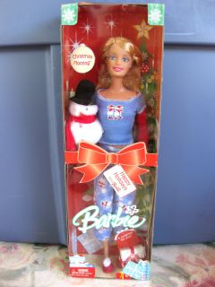 Christmas Morning Barbie Doll PJs Slippers Surprise G8541 2005 Mattel 