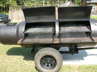 NEW CUSTOM BBQ GRILL PIT SMOKER BARBEQUE ON TRAILER ROAD READY 