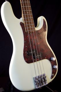 Vintage 1972 Fender Precision Bass Guitar Antique White Refin GRLC818 