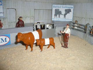 VINTAGE RARE BRITAINS LEAD FARM BELTED GALLOWAY COW & CALF RED COLOUR 
