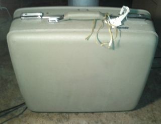 Vintage Retro American Tourister Luggage Large Suitcase Olive Green 