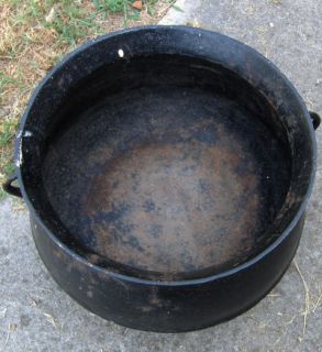 Large Antique Cast Iron Kettle Cauldron Gypsy Pot Marked 8 G Cast Iron 