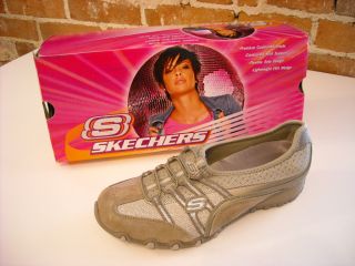 Skechers Taupe Sparkle Heirloom Wedge Bungee Shoe New