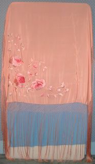 VINTAGE ANTIQUE PINK CHORAL FLORAL EMBROIDERED PIANO SHAWL