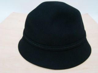 NEW August Accessories Black 100% Wool Cloche Bucket Woman Hat w Robe 