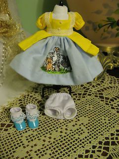 MADAME ALEXANDER BEAUTIFUL DRESS/OUTFIT/S​HOES FOR 8 DOLLS