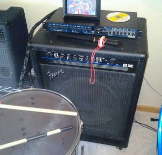 Fender BXR00C Bass Guitar Amplifier Combo Amp