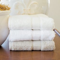 Gorgeous New 2011 Yves Delorme Olympe Bath Towels