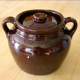   Pottery Dark Brown Glazed Stoneware Bean Pot Crock with Lid 8